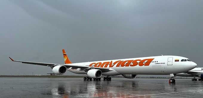 Airbus A340-600 von Conviasa.