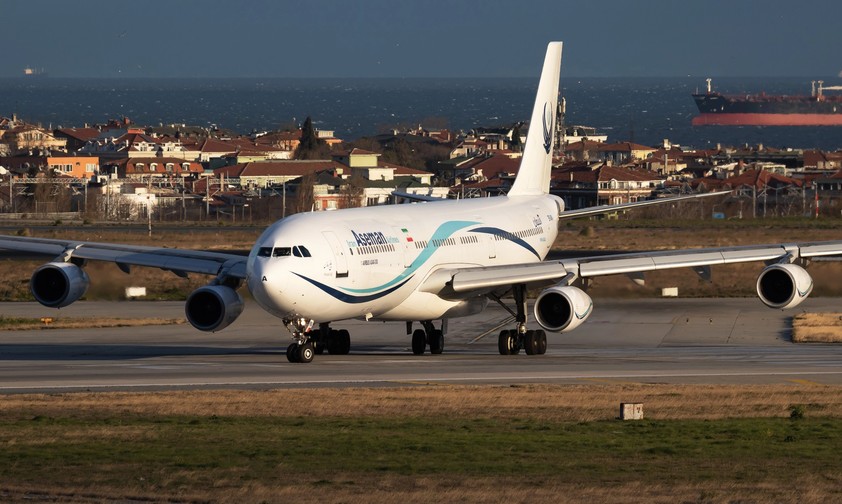 Der Airbus A340-300 noch bei Iran Aseman Airlines: Es ist der zweite Airbus a340. der je gebaut wurde.