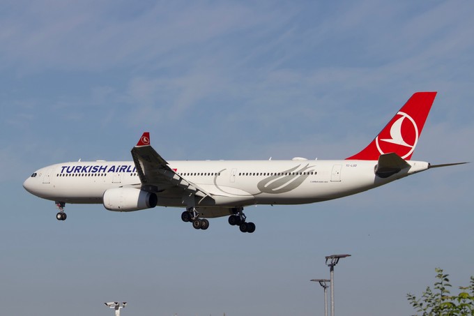 6. Rang: Turkish Airlines - 10.240 Millionen Frachttonnenkilometer