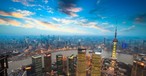 Die pulsierende Wirtschaftsmetropole Shanghai...