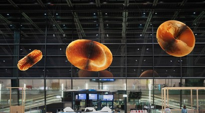 Kunst im T3: Die Donuts wurden wieder abgehängt.