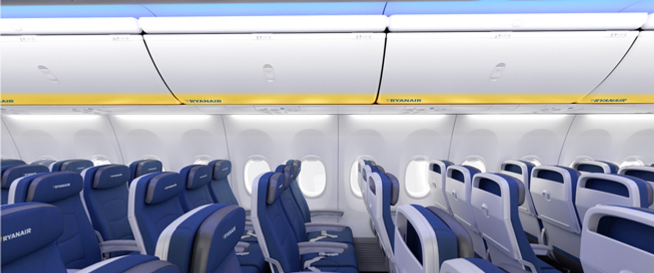 Neue Ryanair-Kabine: Ein dezentes Blau ersetzt das knallige Blau der alten Sitze. Die Sessel sind zudem dünner, was mehr Platz schafft.