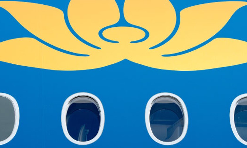 Fensterpartie eines Airbus A350 von Vietnam Airlines: Die Airline ordert mehr Exemplare.