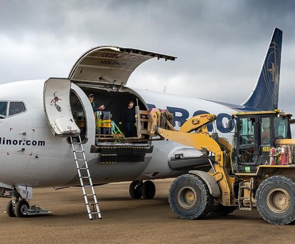 Die fünf ältesten zivilen Boeing 737, die noch aktiv sind: Die 737-200 C mit dem Kennzeichen C-GNRD von Nolinor Aviation ist 44 Jahre alt und wird als Cargoflieger genutzt.
