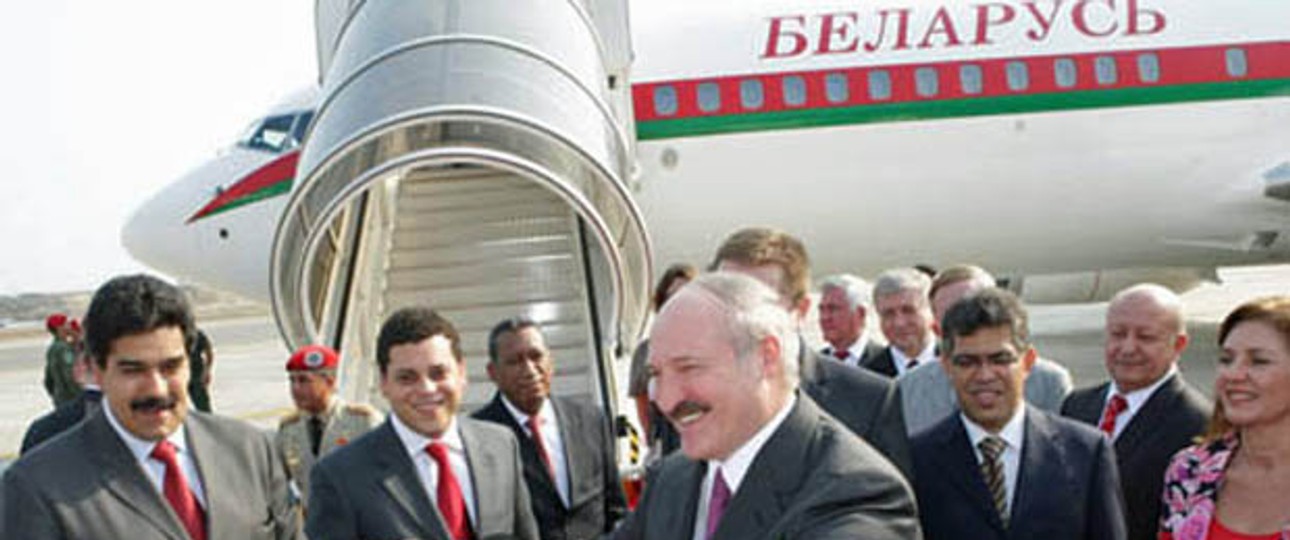 Alexander Lukaschenko: Der Diktator will weißrussische Flieger.