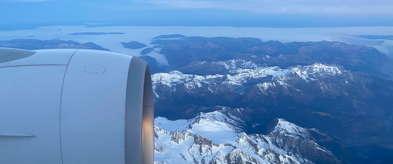 Blick aus einer Boeing 777 von Swiss: Im Herbst auch von einem Premium-Economy-Sitz aus möglich.