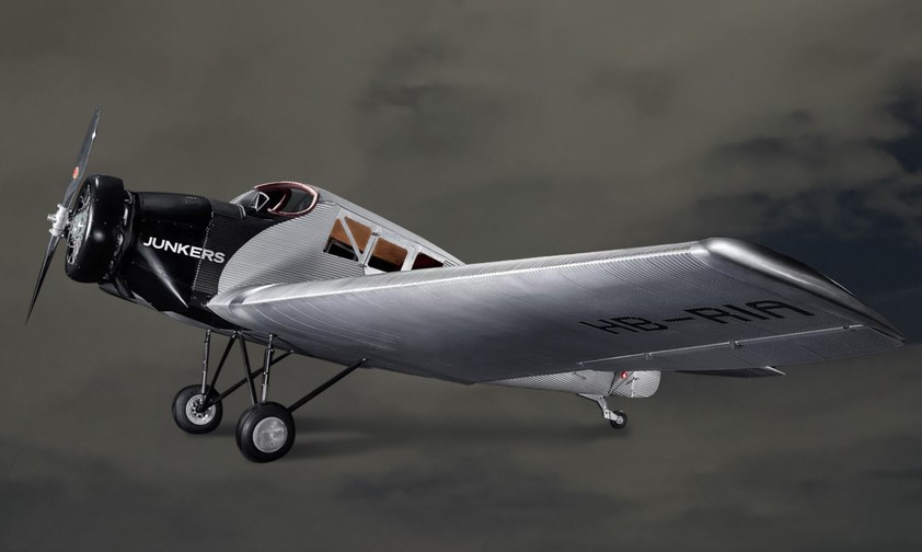 Junkers F13 Replica: Rundflüge in der Schweiz und in Deutschland.