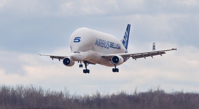 bluga st no5  landing in  mirabel