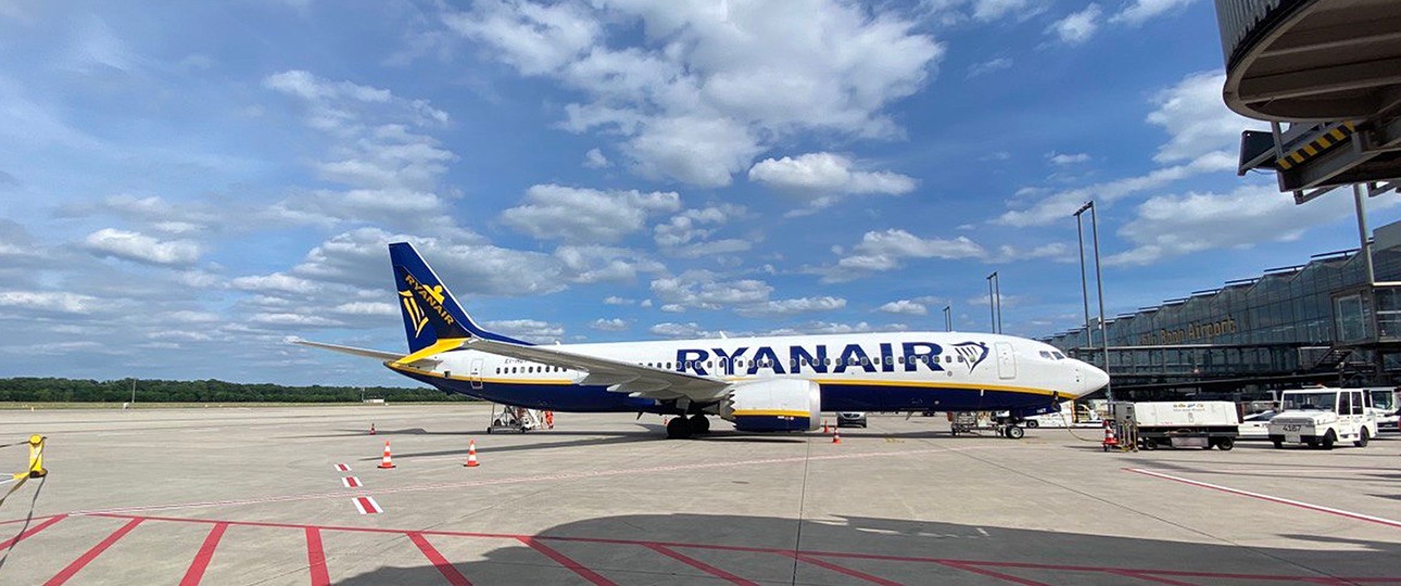 Boeing 737 von Ryanair in Köln/Bonn: Diverse Basen – auch diese – verlieren Flugzeuge.