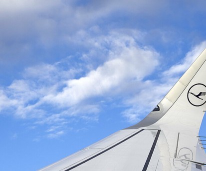 Winglet eines Airbus A320 von Lufthansa: Die Flotte schrumpft.