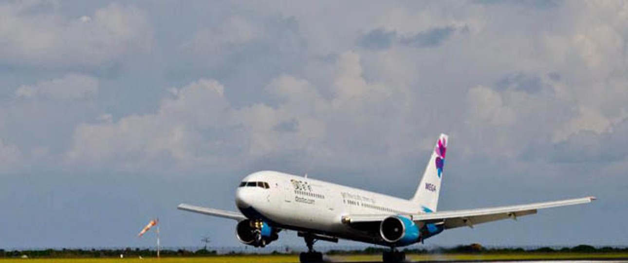 Anfang Mai stellte die von amerikanischen und lokalen Investoren gemeinsam gehaltene Mega Maldives Airlines den Betrieb ein. <a href="https://www.aerotelegraph.com/mega-maldives-stellt-betrieb-ein" target="_blank" rel="noopener">Es sei eine temporäre Maßnahme, hieß es. </a>Ein Neustart sei geplant.