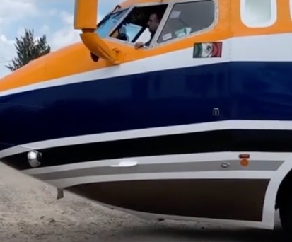 Eine exklusive Boeing 727 für die Straße