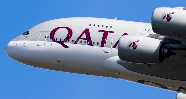 <strong>Qatar Airways:</strong> Kein anderer Airline-Chef hat den A380 so hart und stetig kritisiert wie Akbar Al Baker von Qatar Airways. Dennoch reaktivierte die Airline den Superjumbo nach einer Pandemie-Pause - <a href="https://www.aerotelegraph.com/in-neun-wochen-fliegt-qatar-airways-wieder-mit-airbus-a380">und verwies auf ihre aktuellen A350-Probleme</a>. Von diesen wird wohl auch die Zukunft des A380 bei der Fluglinie aus Katar abhängen. Aktuell sind acht der zehn A380 von von Qatar Airways aktiv.
