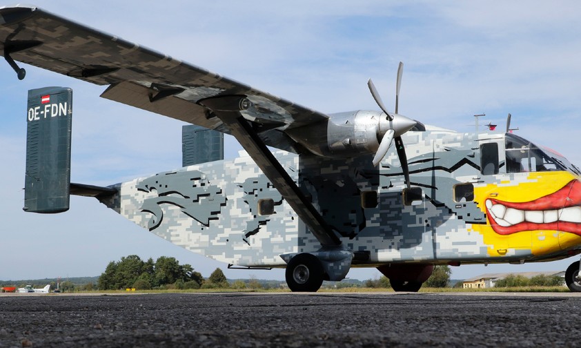 Short SC.7 Skyvan: Der Flieger mit dem Kennzeichen OE-FDN ist eine von vier Skyvans ...