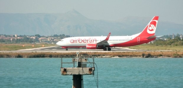 Der Flughafen auf Korfu ist das Spotting-Paradies für Andreas Stötzner: «Gleich in der Nähe ist ein Terrassencafé von dem man einen Logenplatz mit Blick auf das südliche Landebahnende hat. Im Hintergrund die Stadt und die Berge – wie gemalt.»