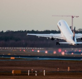 Flieger beim Abheben: Pilotenvereinigung Cockpit stellt Sicherheitskonzept vor.