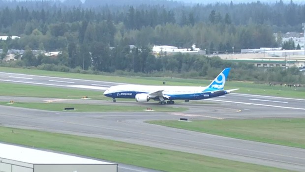Der Flieger begab sich zum Startpunkt.