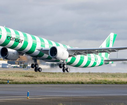 Abflug: Condors Airbus A330-900 mit dem Testkennzeichen F-WWCX ...