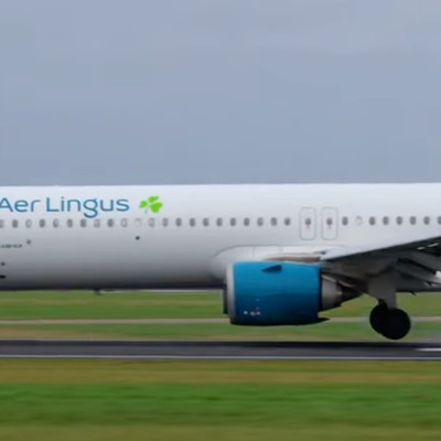 Airbus A321 XLR von Aer Lingus: Das Flugzeug mit der Kennung EI-XLT fällt auf unbestimmte zeit nach einer harten Landung aus.