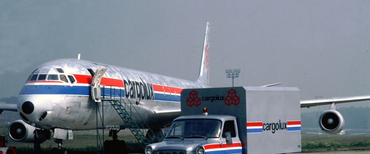 Douglas DC-8 von Cargolux: 1973 erhielt erhielt die Frachtfluggesellschaft das Modell als ersten Flieger mit Strahltriebwerken.