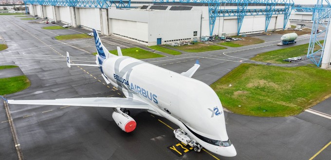 Das zweite Exemplar des Beluga XL bei Airbus in Toulouse.