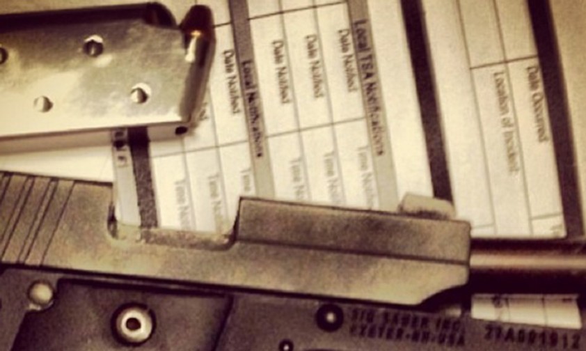 Eine geladene Pistole wollte ein Passagier ausgerechnet in Austin im Bundesstaat Texas an Bord schmuggeln.