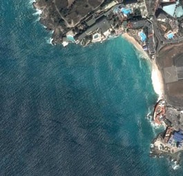 Maho Beach und der Flughafen von St. Maarten: Enge Verhältnisse.