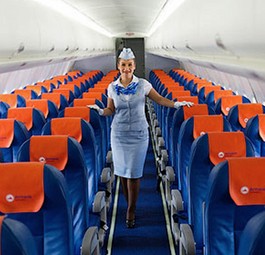 Flugbegleiterin von Armavia: Bald ohne Job?