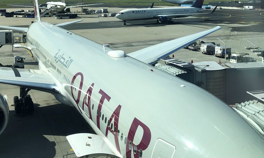 Unser Flugzeug auf dem Testflug: Eine Boeing 777 von Qatar Airways.