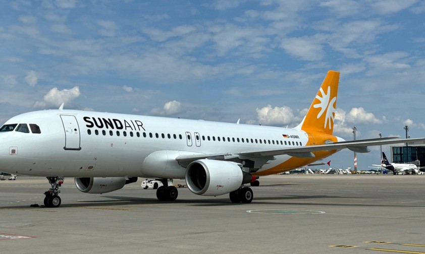 Sundairs Airbus A320 mit dem Kennzeichen D-ASMR: Die Airline wollte zum 1. August von Berlin Linienflüge nach Damaskus aufnehmen.