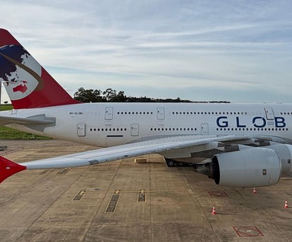 Der Airbus A380 von Global Airlines ohne Blau.