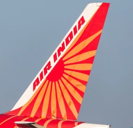 Air India: Flugzeug vergessen.
