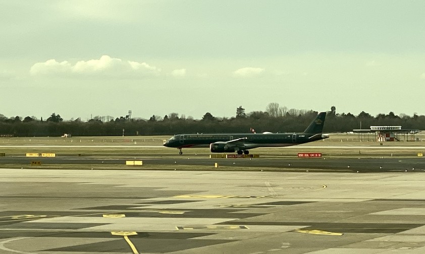 royal jordanian embraer e195 e2 dus