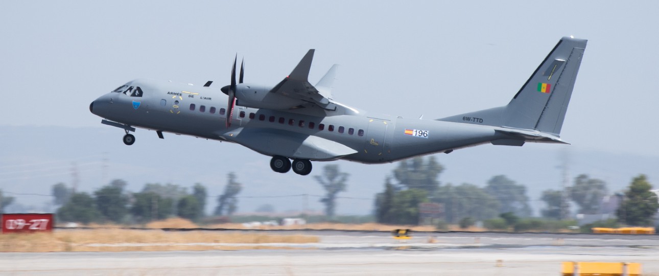 Airbus C295  (hier bei der Auslieferung): Fliegt für Senegals Luftwaffe.