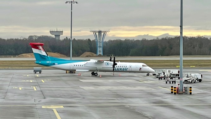 De Havilland Canada Dash 8-400 von Luxair.