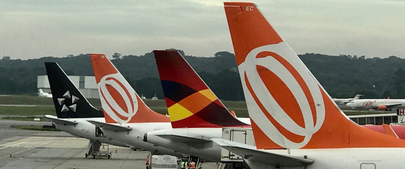 Zwei Jets von Gol und in der Mitte einer von Avianca: Jetzt Partner.