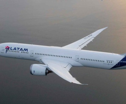 Eine Boeing 787-9 von Latam: 50 Verletzte gab es nach einem technischen Problem.