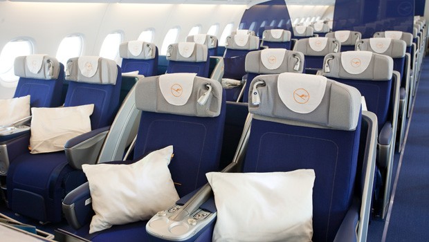 Business-Class im Lufthansa-A380: Mit insgesamt 526 auf drei Klassen verteilten Passagieren haben bei Lufthansa verhältnismäßig viele Reisende Platz.