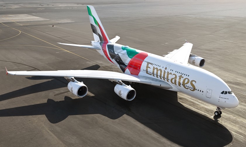 emirates airbus a380 flagge 02