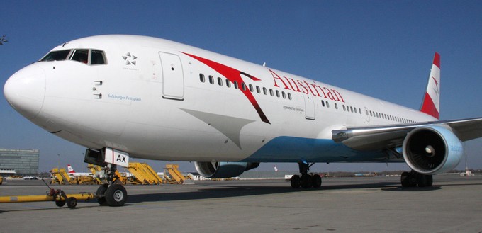 2003 bekam sie die Farben von Austrian Airlines...
