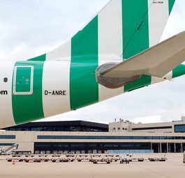 condor flugzeug frankfurt terminal 3