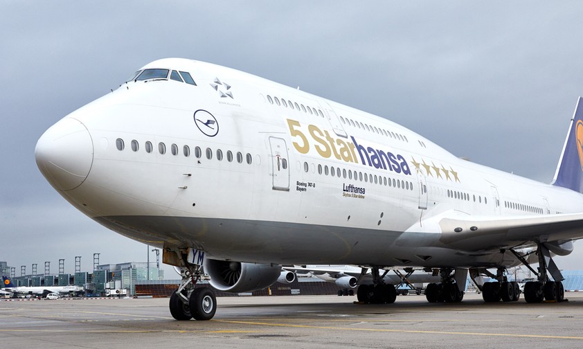 Boeing 747 von Lufthnasa im Jahr 2018: Der fünfte Stern ist weg.