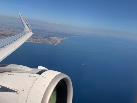 Blick aus dem Airbus A321 LR von ITA Airways: Einmaliges Angebot.