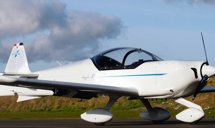 Integral E von Aura Aero: Die Integral gibt es auch mit Kolbenmotor.