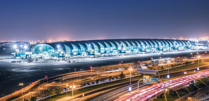 Dieses Ergebnis dürfte Studien-Auftraggeber Turkish Airlines besonders im Auge haben: 34% der Passagiere in Deutschland bevorzugen bei Interkontinentalflügen ohne direkte Verbindung den Umstieg an einem weiter entfernten Drehkreuz. 42% reisen lieber innerdeutsch per Flugzeug, Zug, Bus oder Auto zu einem größeren Inlandsflughafen von dem aus Nonstop-Flüge möglich sind.