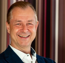 Sven Lehmann, Resort Manager aja Zürich<b>
</b>