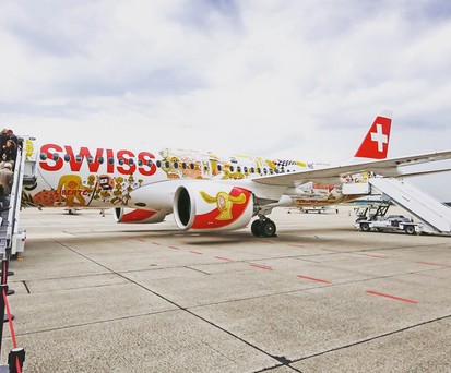 Airbus A220 von Swiss mit Sonderlackierung: Swissness wird groß geschrieben.