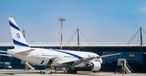 Eine Boeing 777 von El Al am Flughafen von Tel Aviv: Die Nachfrage nach Flügen nach Israel ist weltweit eingebrochen.