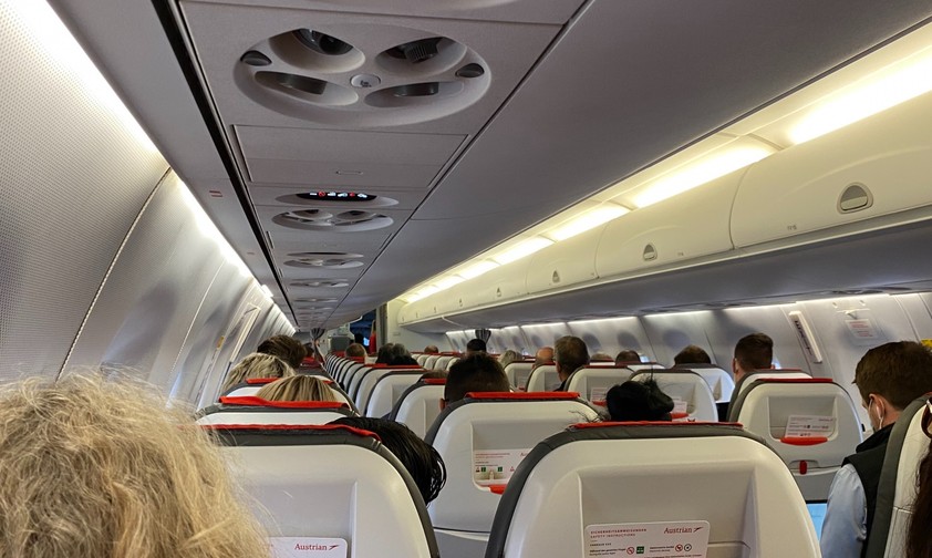 Kabine eines Fliegers von Austrian Airlines: Die Luftdüsen bleiben geschlossen.