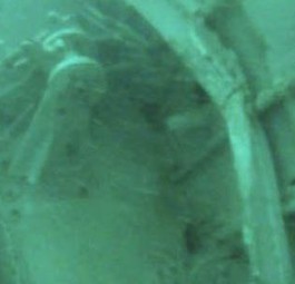 Wrack des Fluges von QZ8501: Es liegt auf 30 Metern Tiefe.